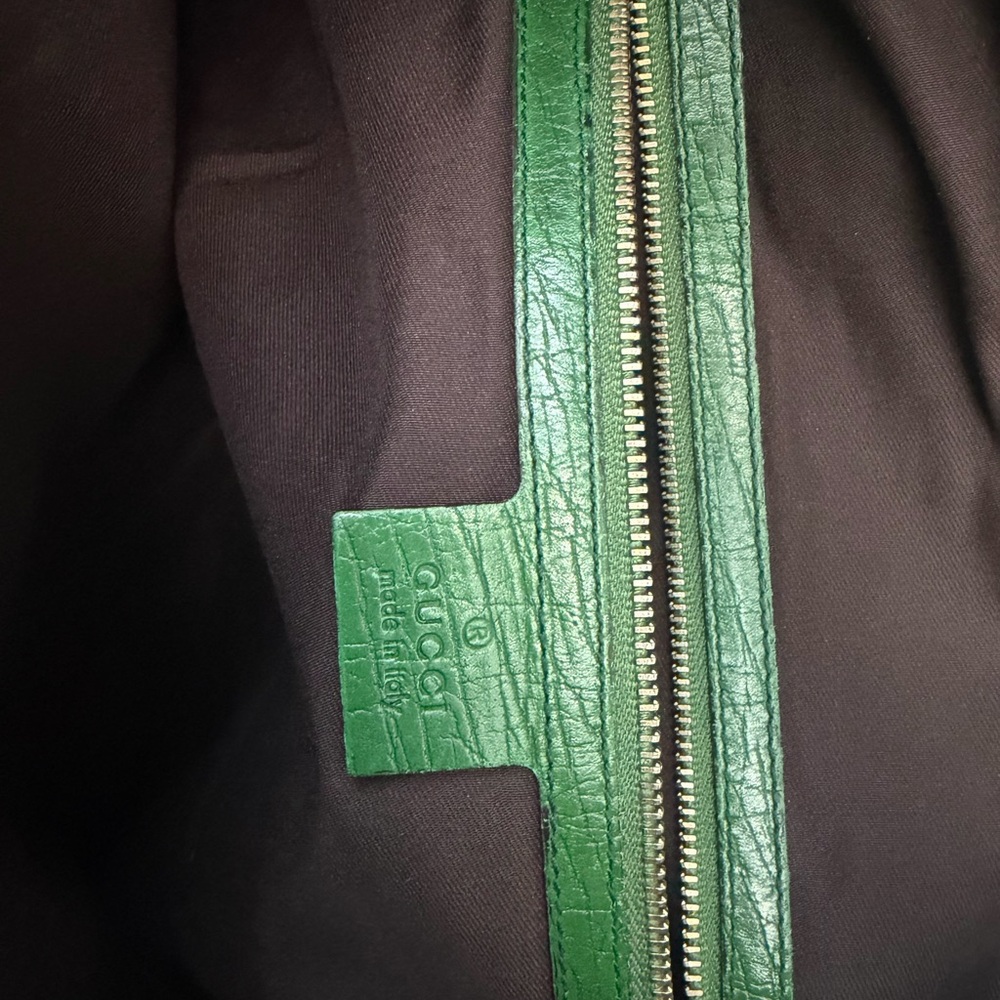 Gucci Beige GG Canvas Shoulder Bag with Green Stripe and Leather Trim - Picture 8 of 8